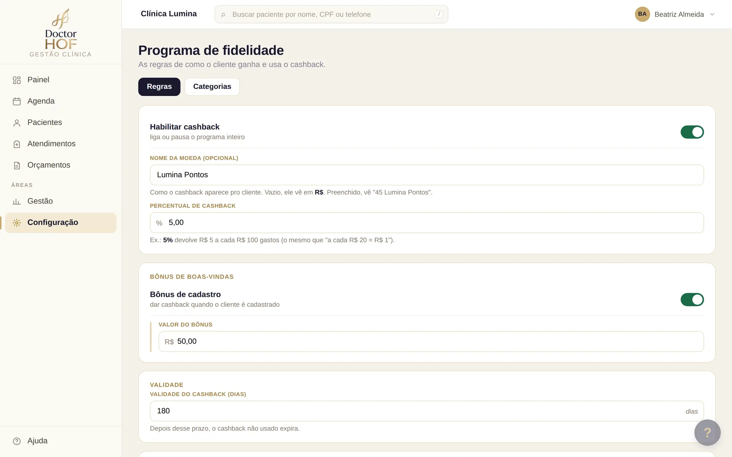 Tela do programa de fidelidade do DoctorHOF com o cashback ligado, o percentual, o bônus de cadastro e a validade dos pontos